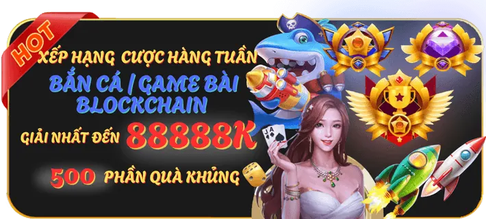Sân quần vợt với vợt và bóng, có logo MCW77 WIN